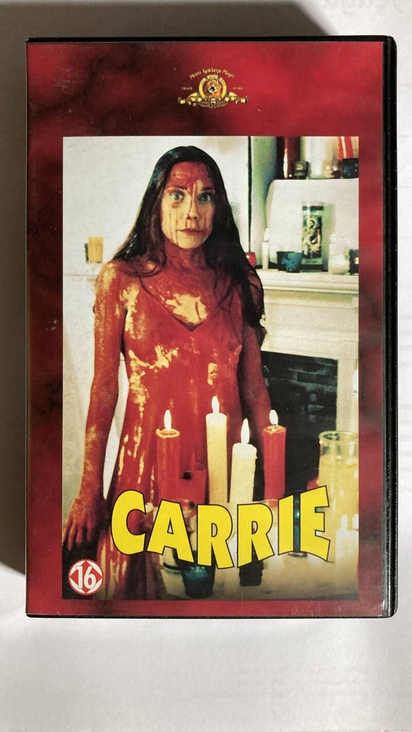 CARRIE (VHS)