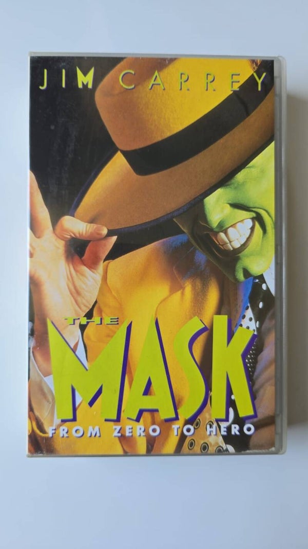 THE MASK (VHS)