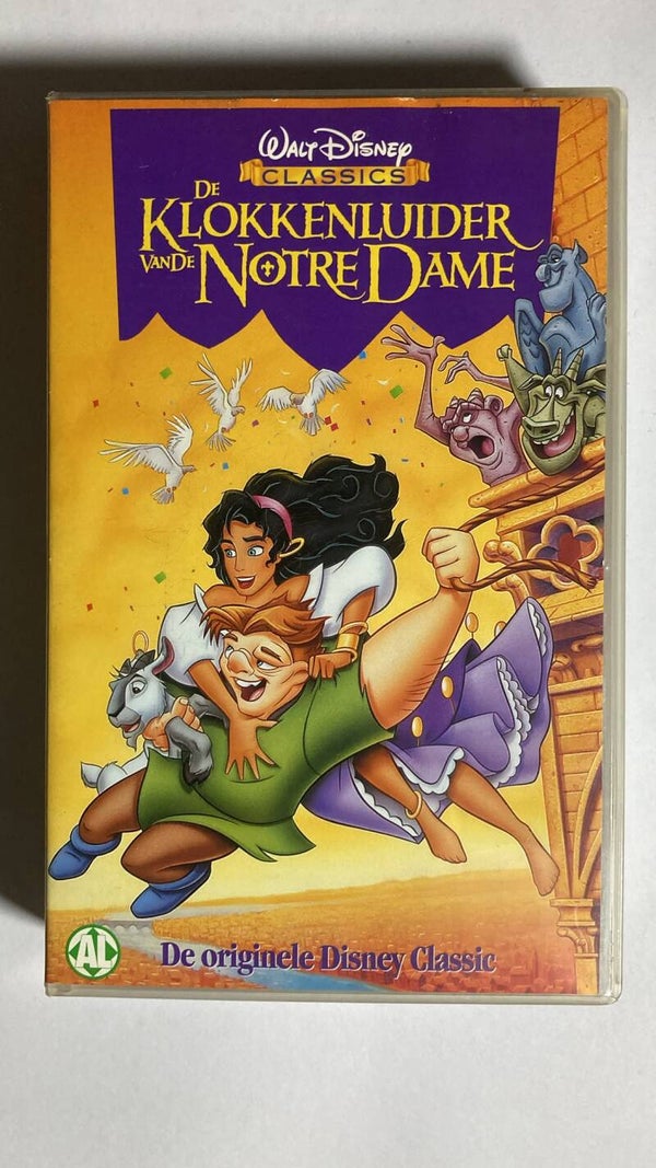 THE HUNCHBACK OF NOTRE DAME (VHS)