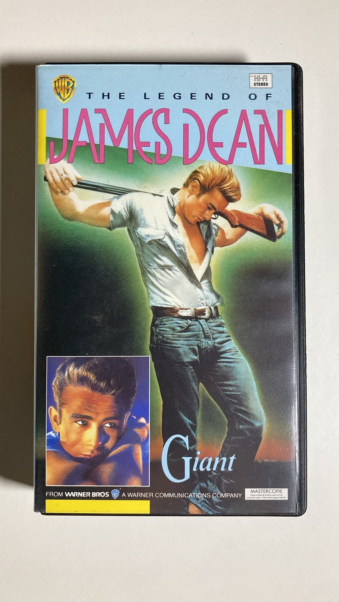 GIANT (1956) (VHS)