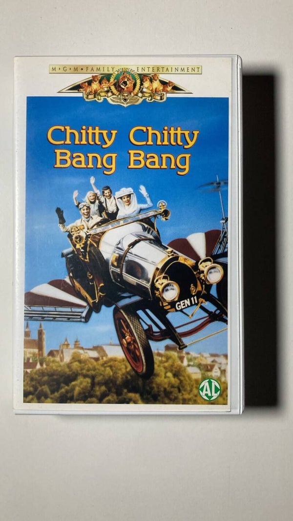 CHITTY CHITTY BANG BANG (VHS)