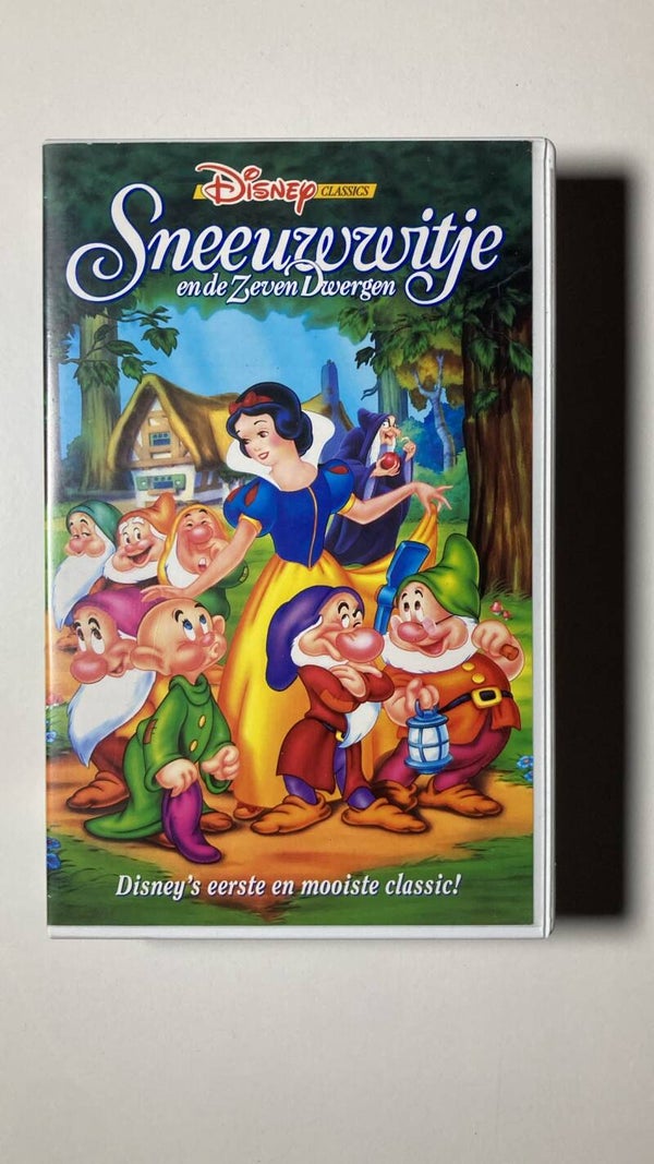 SNOW WHITE AND THE SEVEN DWARFS (1937) (VHS)