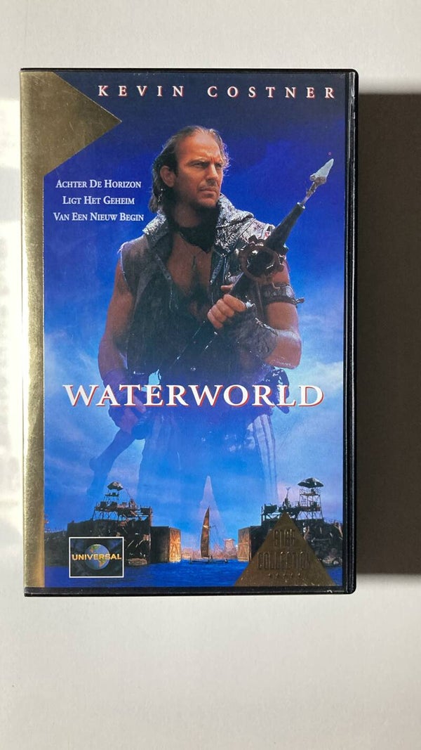 WATERWORLD (VHS)