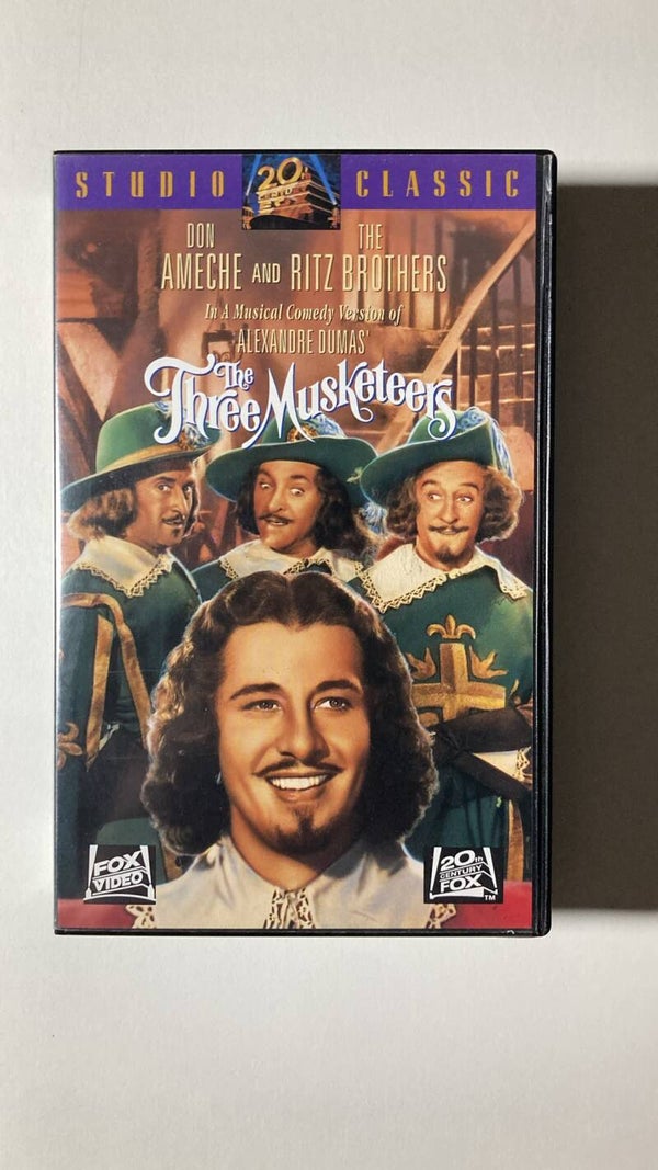 THE THREE MUSKETEERS (VHS)