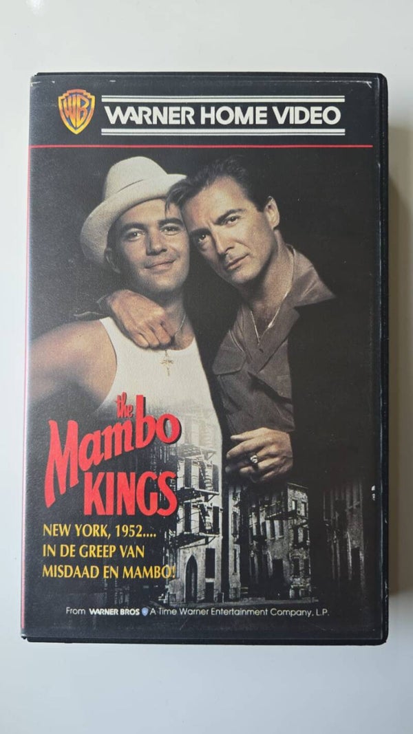 THE MAMBO KINGS (EX RENTAL) (VHS)