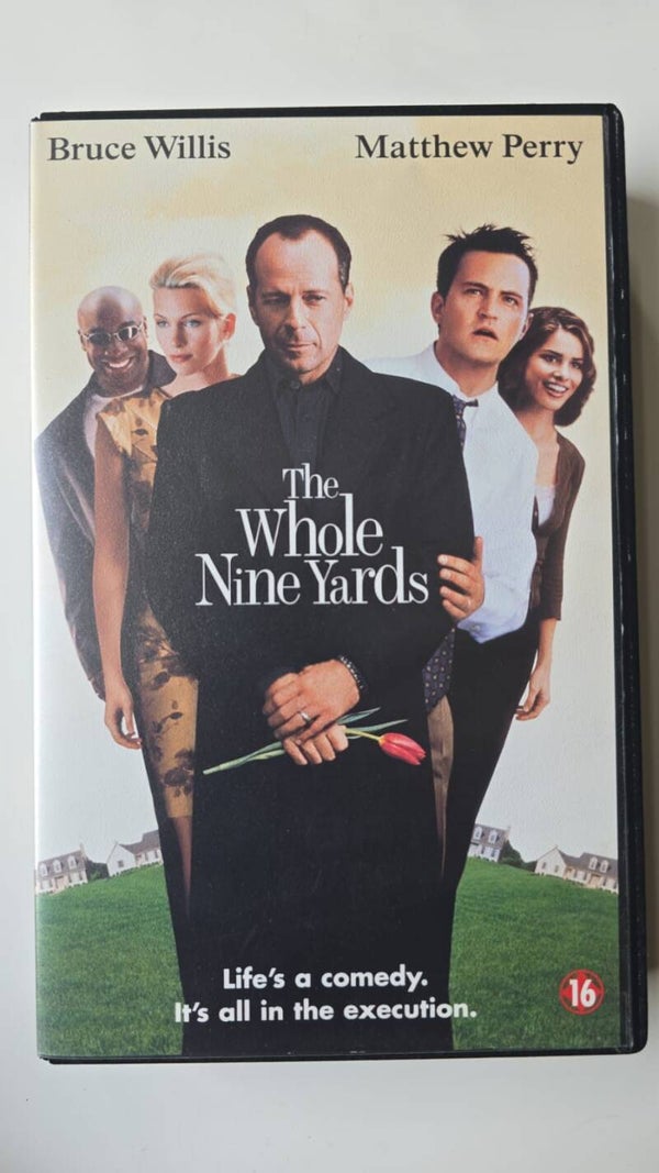 THE WHOLE NINE YARDS (EX RENTAL) (VHS)