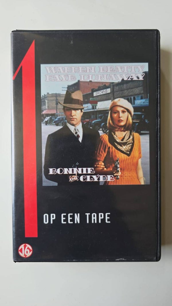BONNIE AND CLYDE (VHS)