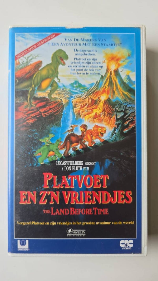 THE LAND BEFORE TIME (VHS)