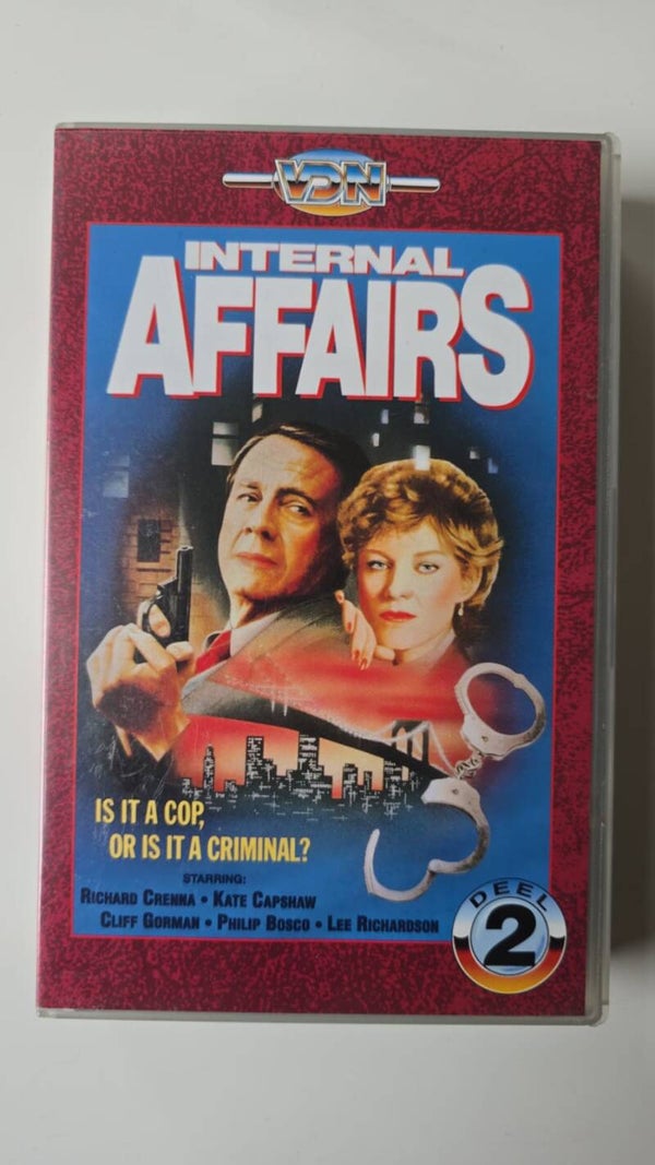 INTERNAL AFFAIRS DEEL 2 (VHS)