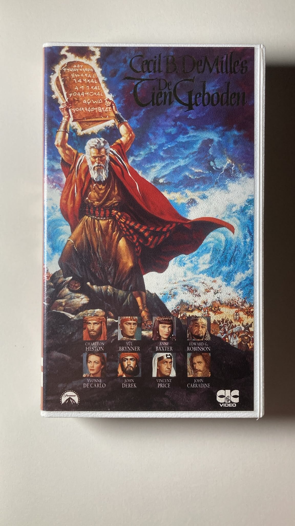THE TEN COMMANDMENTS (1956) (VHS)