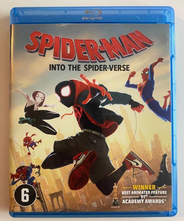 SPIDER-MAN INTO THE SPIDER-VERSE (BLURAY)