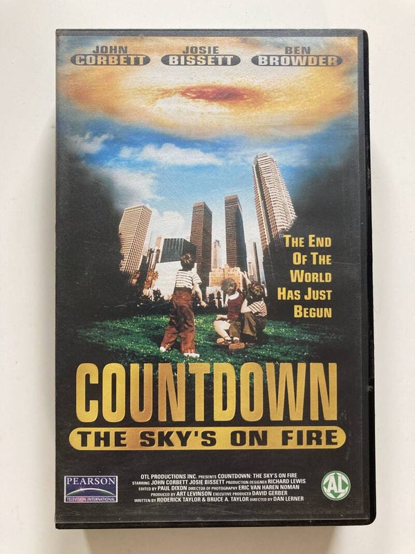 COUNTDOWN THE SKY'S ON FIRE (EX RENTAL) (VHS)