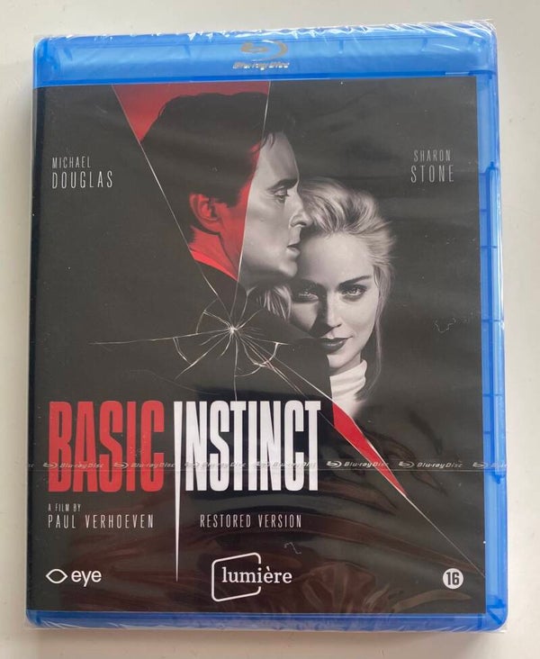 BASIC INSTINCT (RESTORED VERSION) (IN SEAL) (BLURAY)