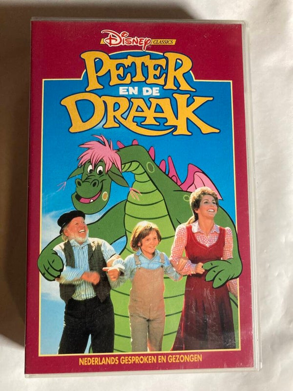 PETER EN DE DRAAK (VHS)