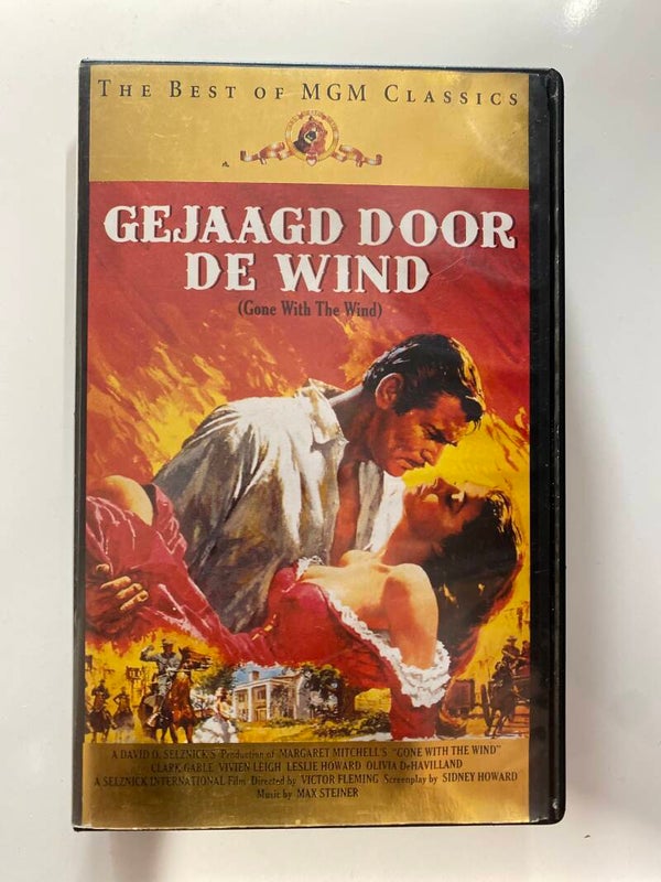 GONE WITH THE WIND (VHS)