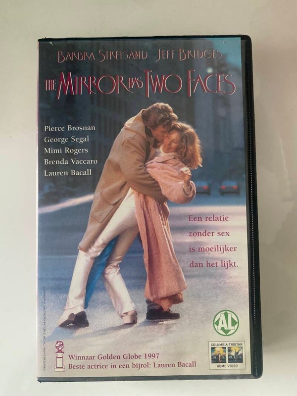 THE MIRROR HAS TWO FACES (VHS)