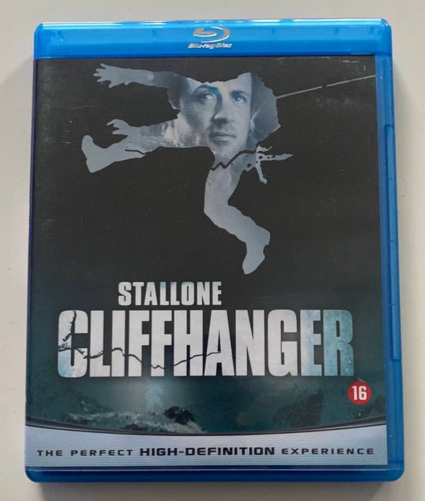 CLIFFHANGER (BLURAY)
