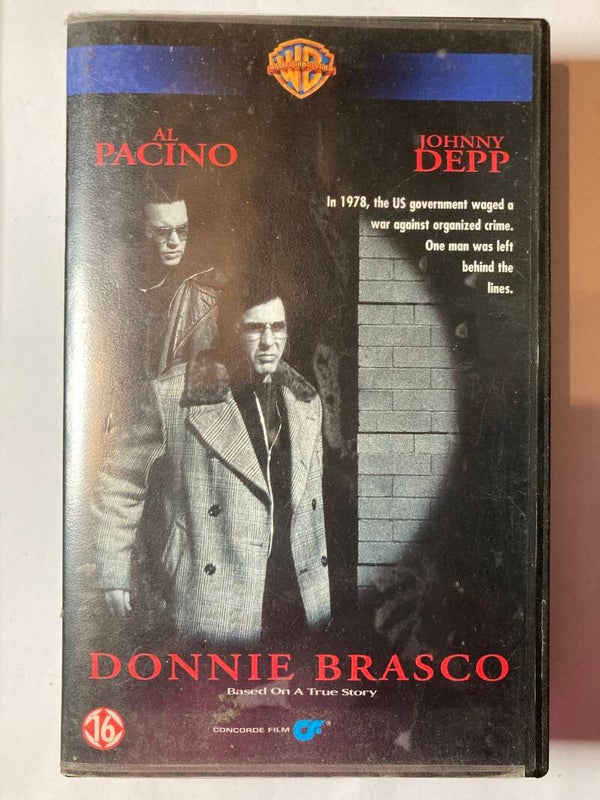 DONNIE BRASCO (EX RENTAL) (VHS)