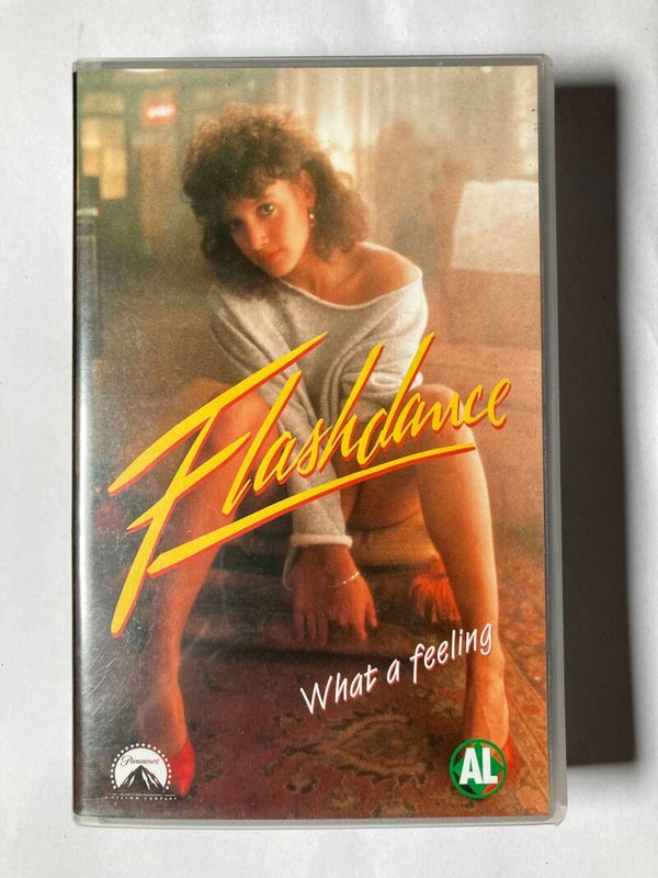 FLASHDANCE (VHS)