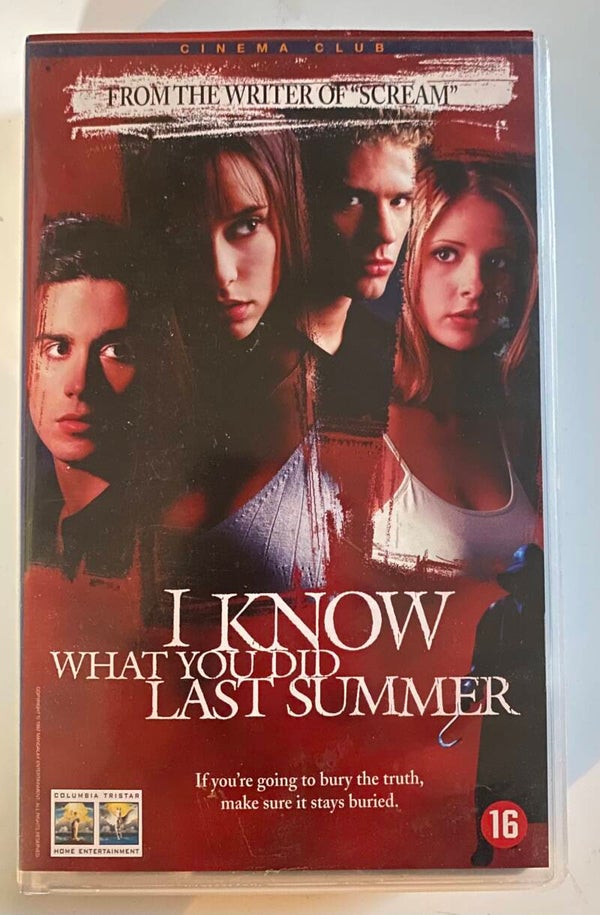 I KNOW WHAT YOU DID LAST SUMMER (VHS)
