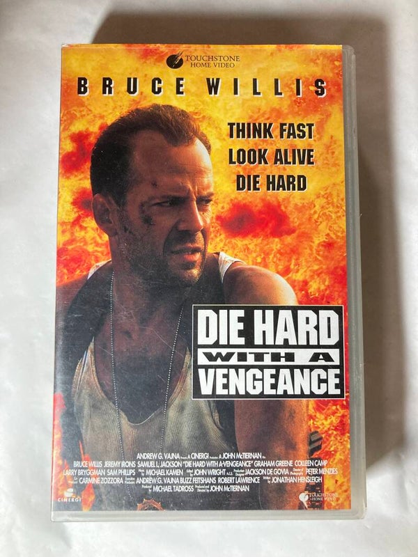 DIE HARD WITH A VENGEANCE (VHS)