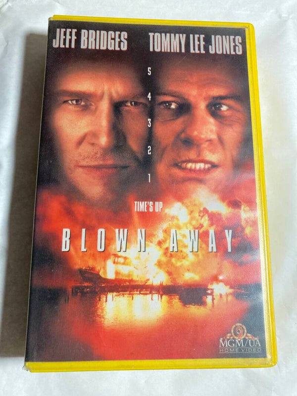 BLOWN AWAY (EX RENTAL) (VHS)