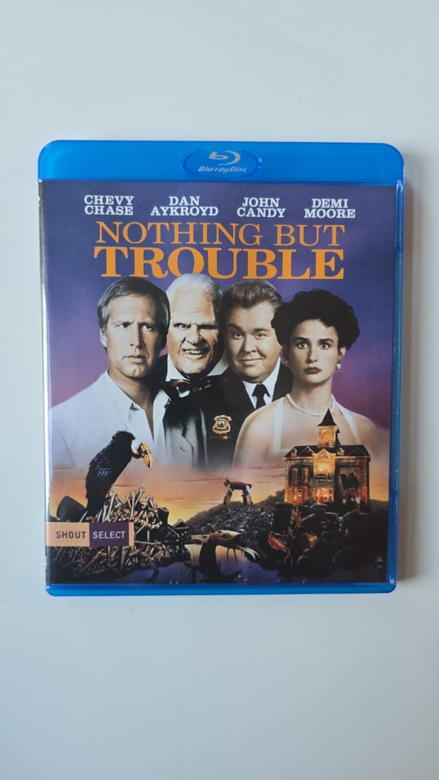 NOTHING BUT TROUBLE (REGION A) (IMPORT WITHOUT DUTCH SUBS) (BLURAY)