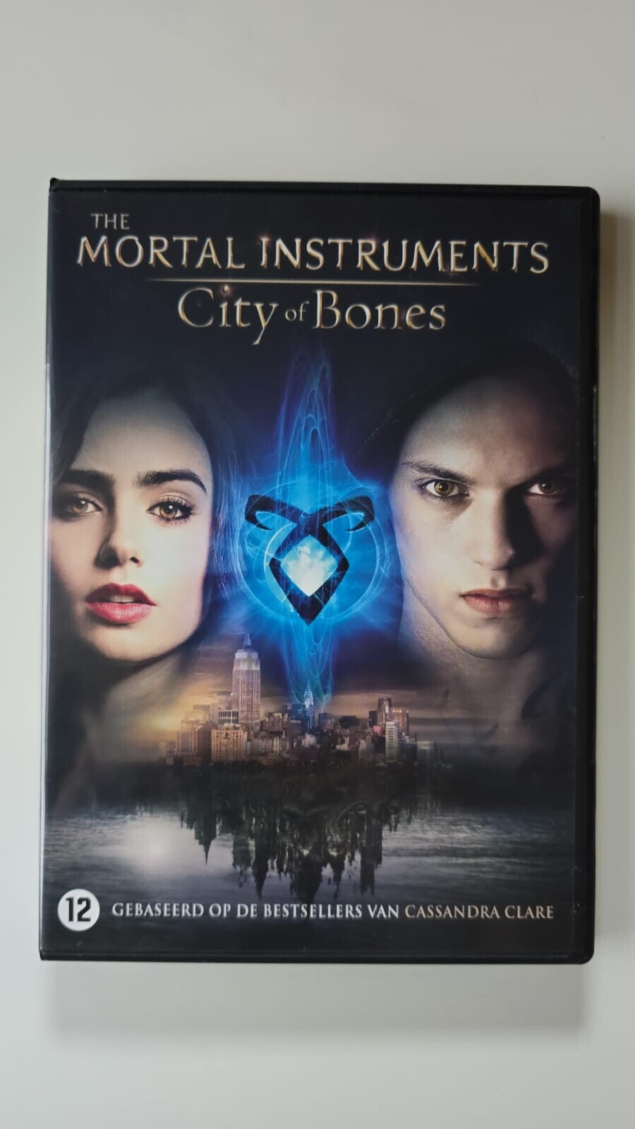 THE MORTAL INSTRUMENTS CITY OF BONES (DVD)