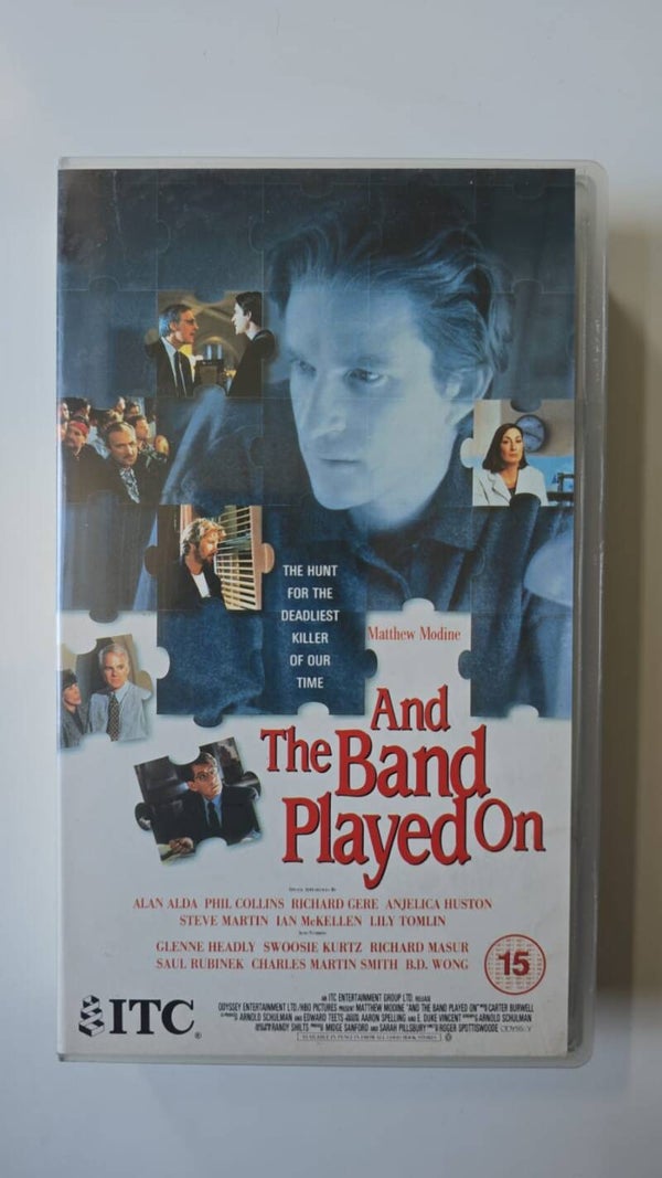 AND THE BAND PLAYED ON (IMPORT WITHOUT DUTCH SUBS) (VHS)
