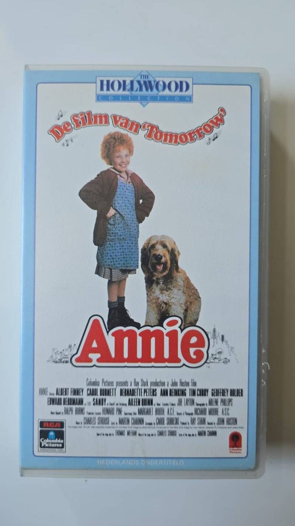 ANNIE (1982) (VHS)