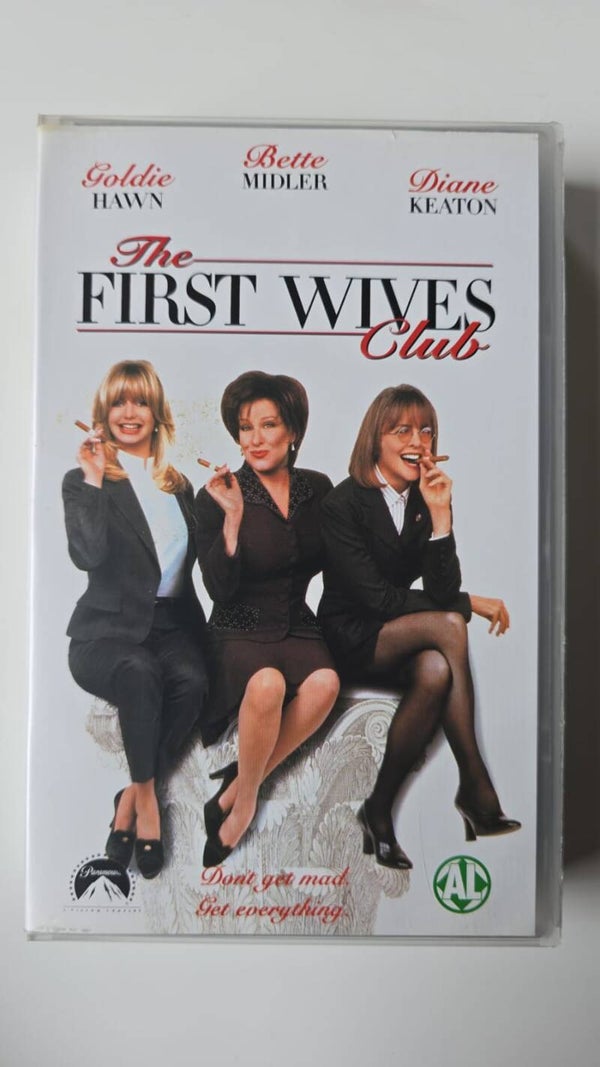 THE FIRST WIVES CLUB (VHS)