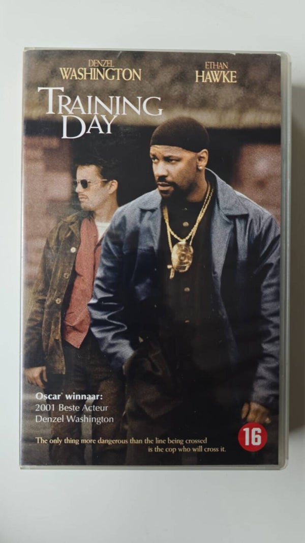TRAINING DAY (VHS)