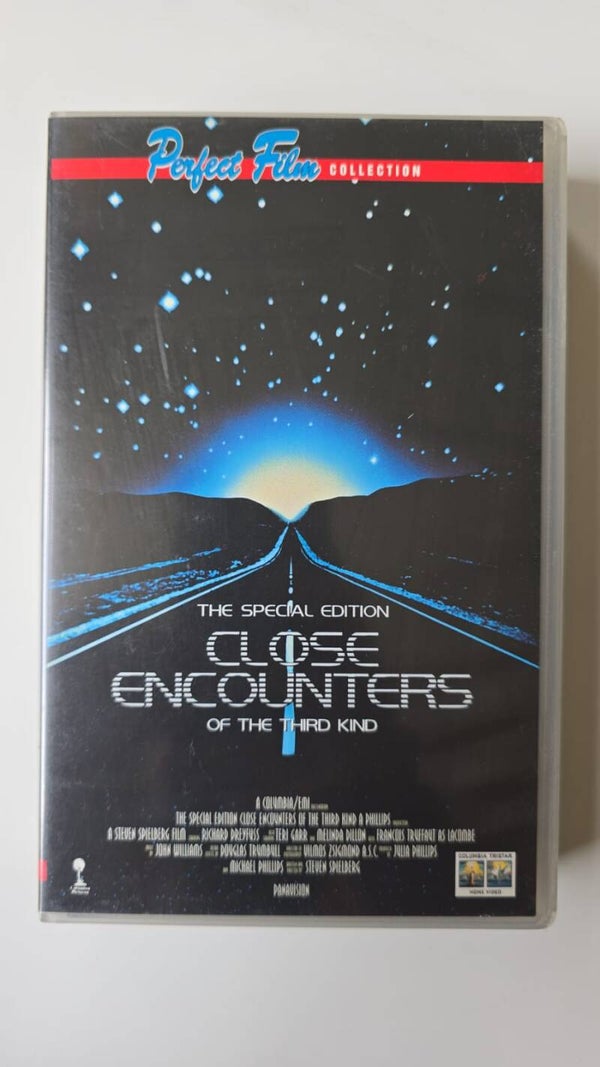 CLOSE ENCOUNTERS OF THE THIRD KIND (VHS)