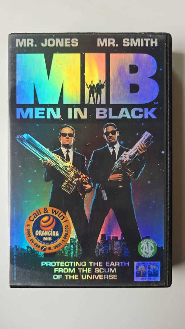 MEN IN BLACK (VHS)