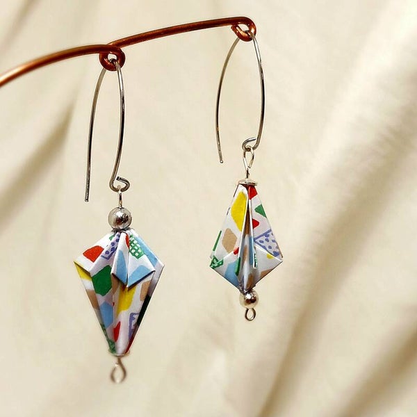 BOUCLES D’OREILLES asymétrique en Origami « DIAMANT » 100% fait-main