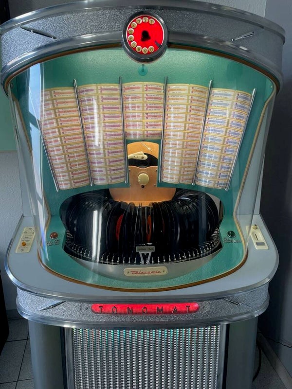 Im Auftrag: Jukebox Tonomat Teleramic 200 Wahlen restauriert
