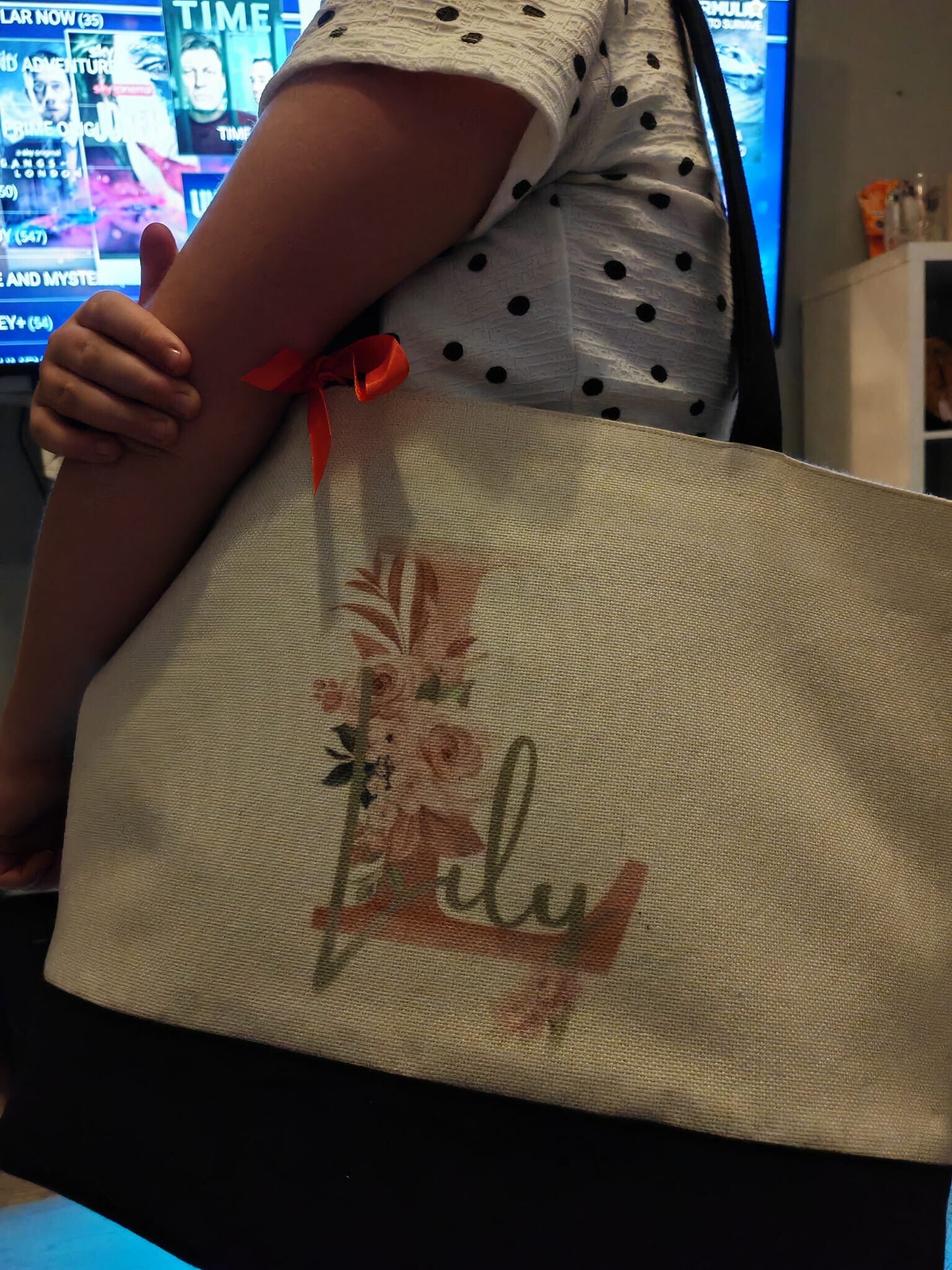 Tote bag