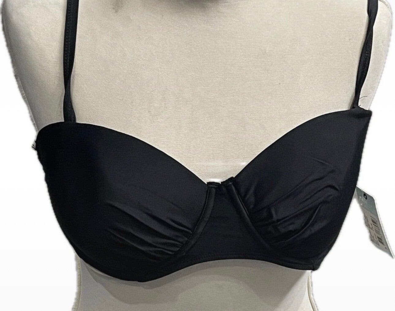 Bikini Top van Falcon - Maat : 40 Cup C / D Nieuw!