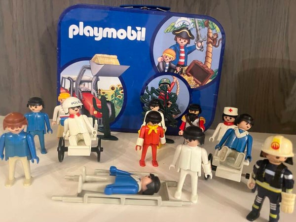 playmobil koffer met poppetjes