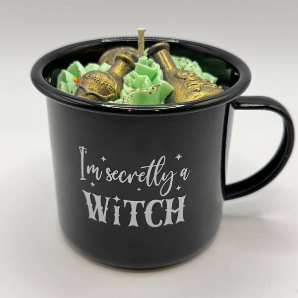 I’m secretly a WITCH (groen)