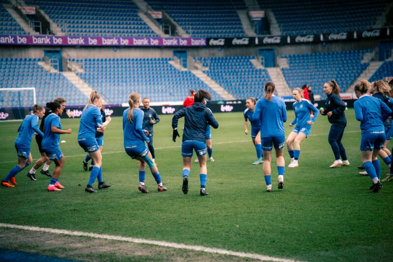 2026-01-31-einde-match-genk-standard-stadium-12-standard-tmnebl.jpg