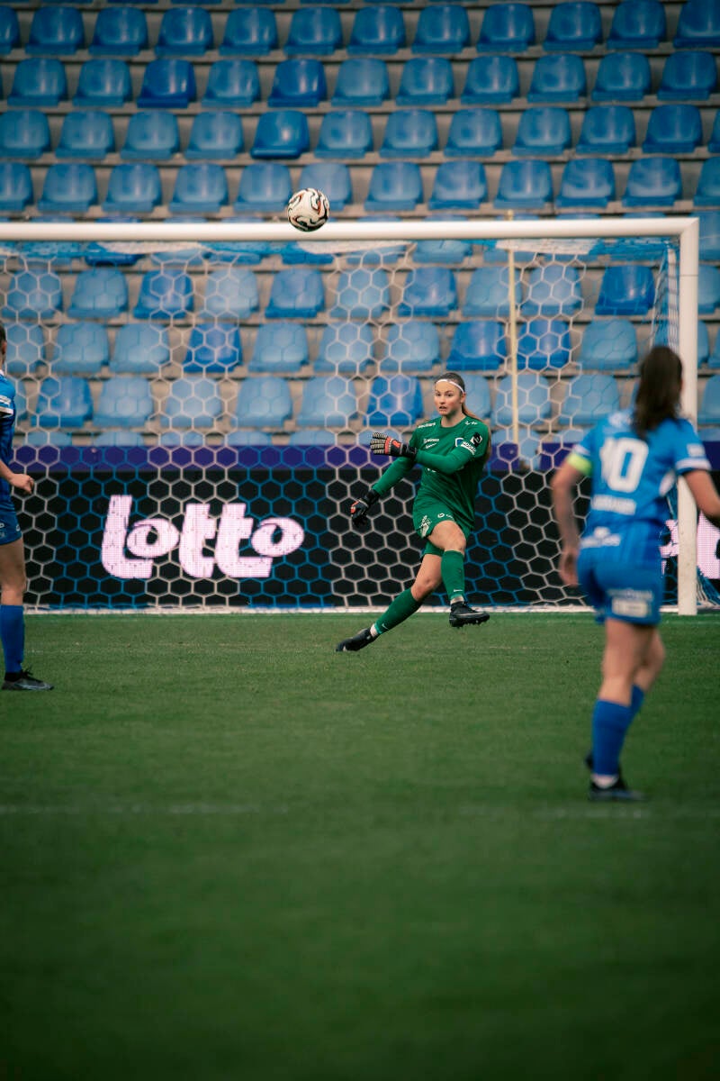 2026-01-31-einde-match-genk-standard-stadium-130-standard-t44t15.jpg