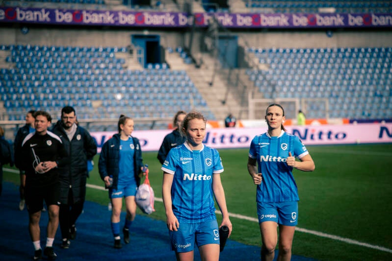 2026-01-31-einde-match-genk-standard-stadium-18-standard-h9weem.jpg