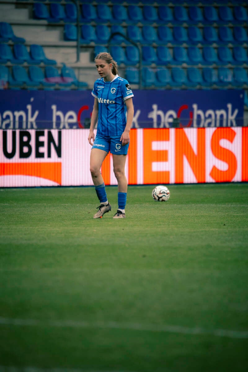2026-01-31-einde-match-genk-standard-stadium-84-standard-w1tdf9.jpg