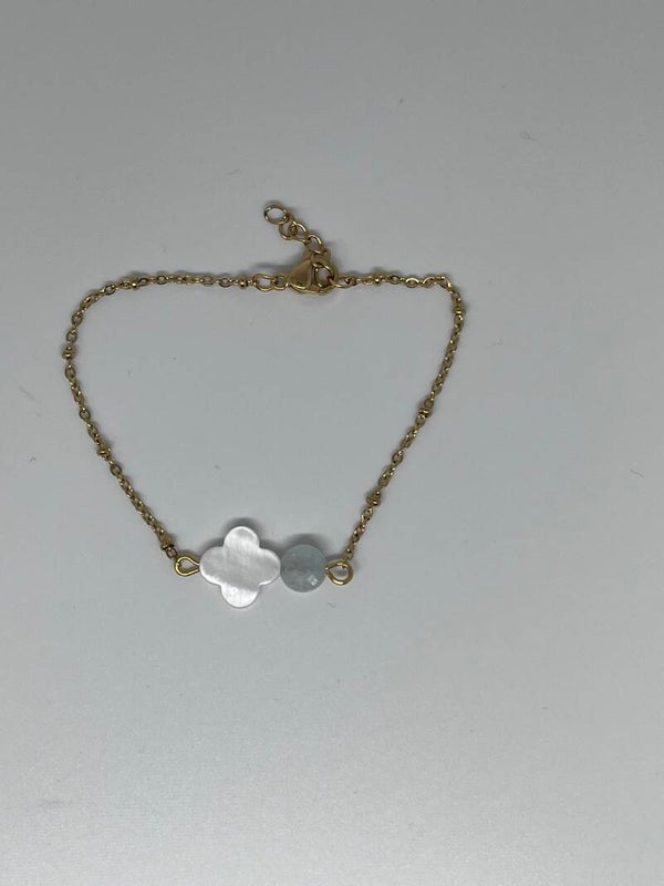 Klavertje bergkristal armbandje