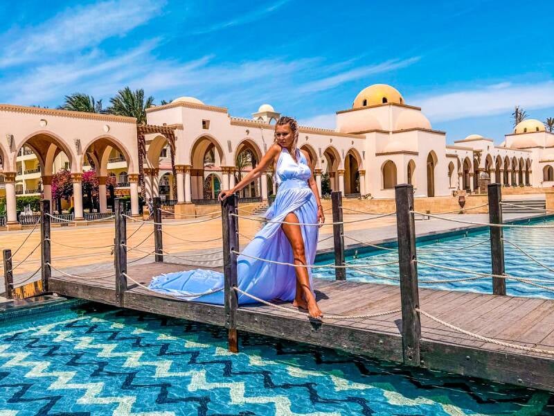 Logo All-In-one Foto, Fotografie, Fotshooting, Hochzeitsfotos, Urlaubsfotos, Hurghada, El Gouna, Sahl Hasheesh, Meerjungfrauen, Flying Dress, Traumfotos, Shooting, Fotografen33