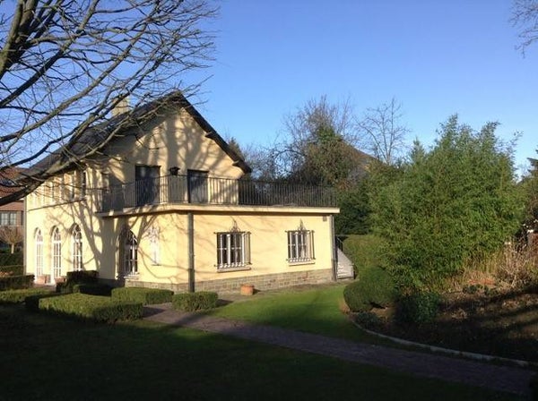 Sint-Stevens-Woluwe - spacious room