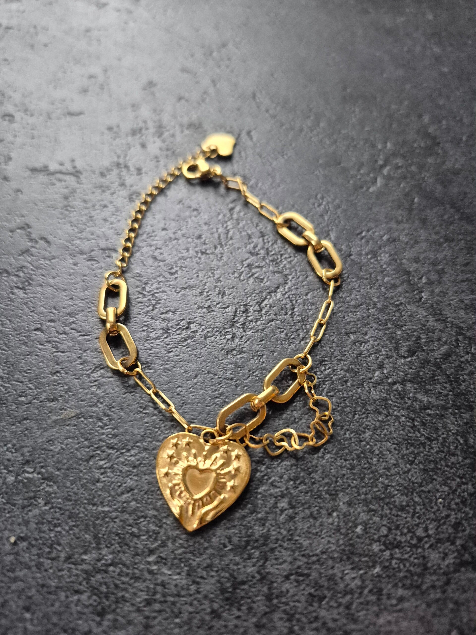 Hartjes schakelarmband