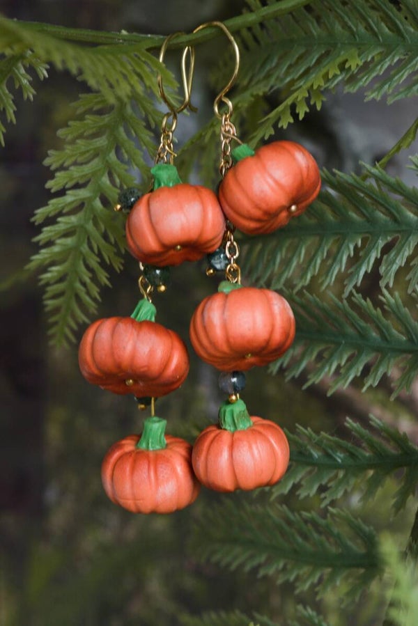 Pumpkin dangle earrings