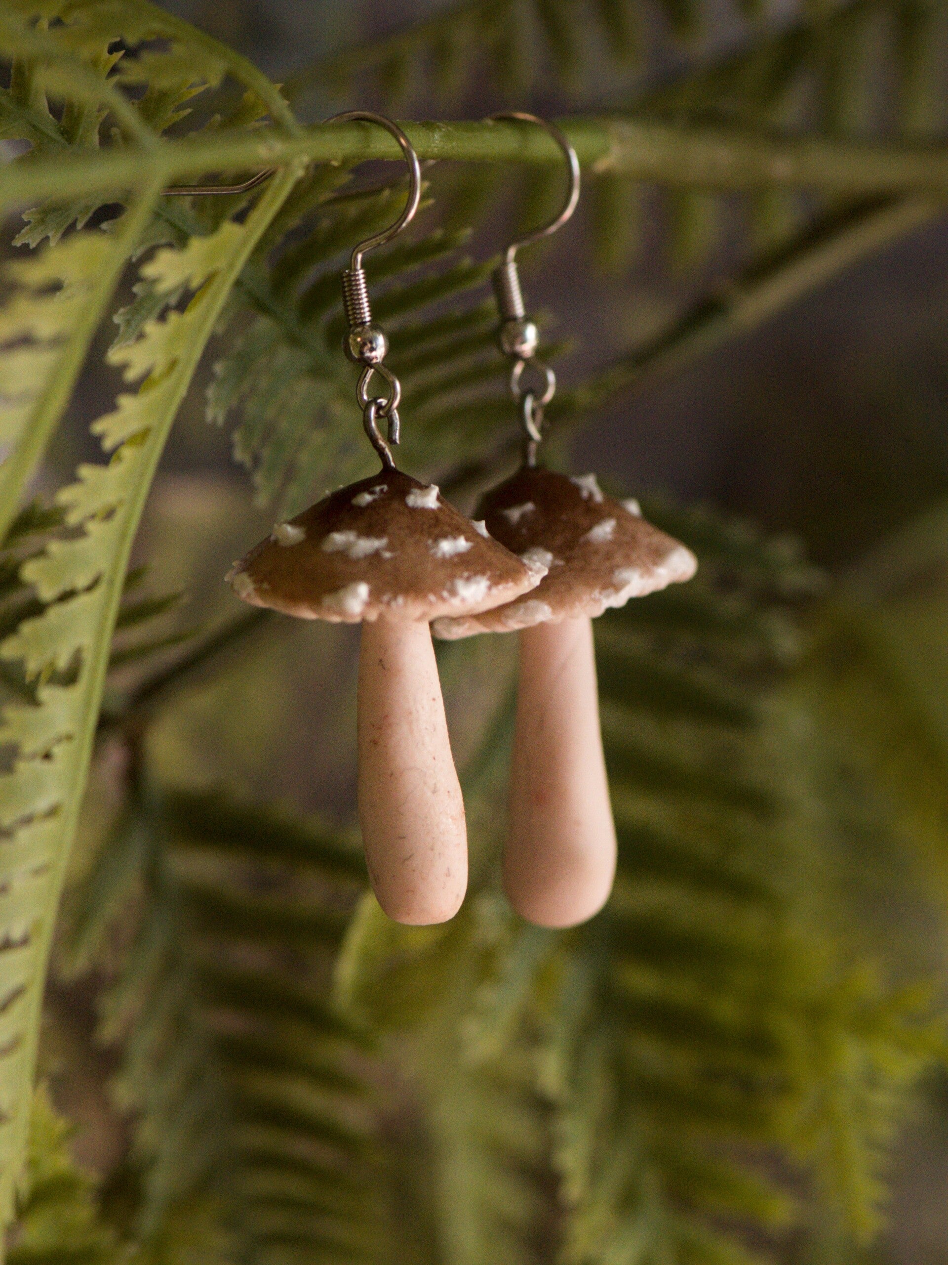 Amanita earrings (simple)